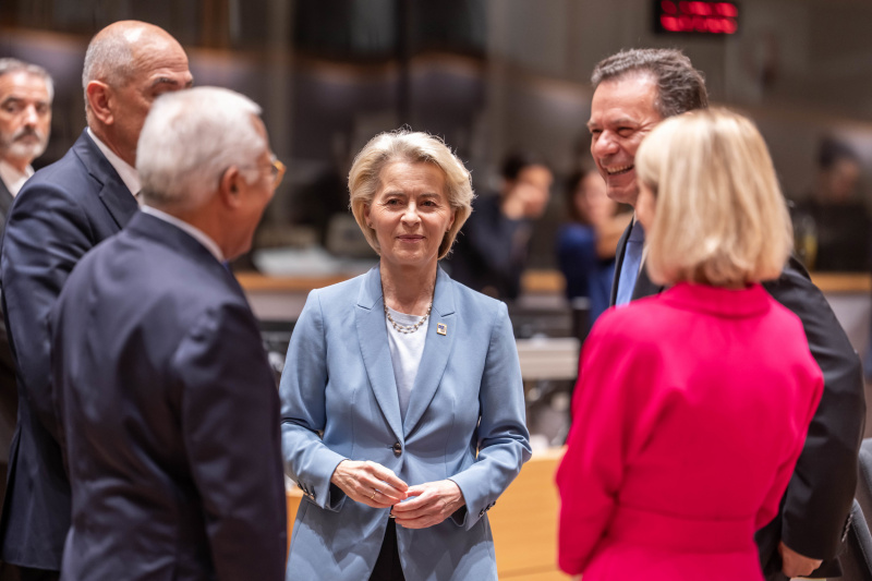 Von der Leyen: maradnak az Oroszország elleni szankciók