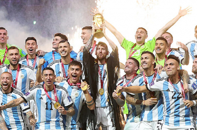 Most már hivatalos – Lionel Messi folytatja a válogatottban!