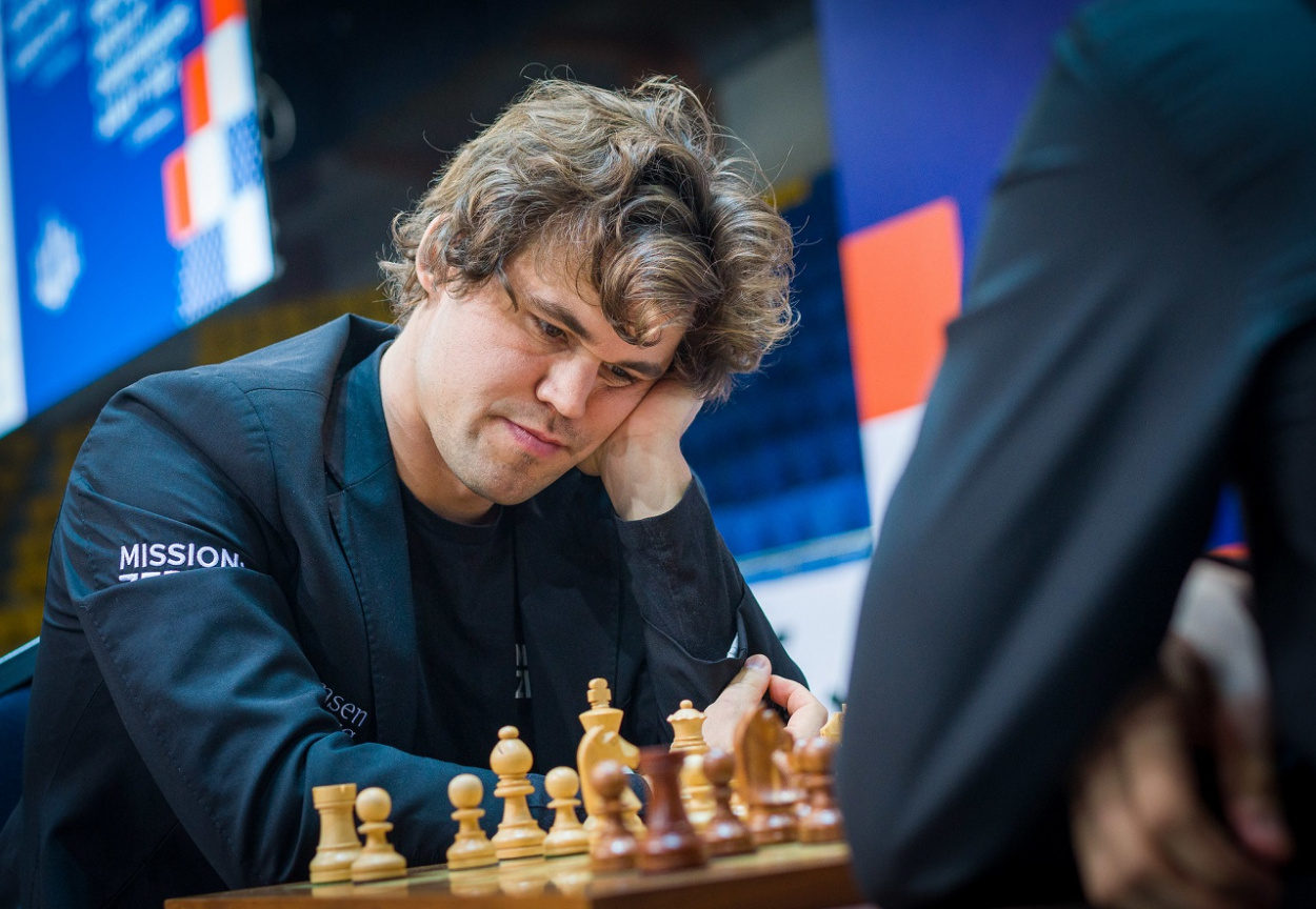 Nemcsak a normál sakk megy Carlsennek – a norvég klasszis gyorssakkban is világbajnok