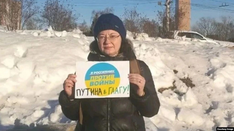 Újabb rejtélyes haláleset! "Lezuhant a magasból" egy Putyin-ellenes aktivista