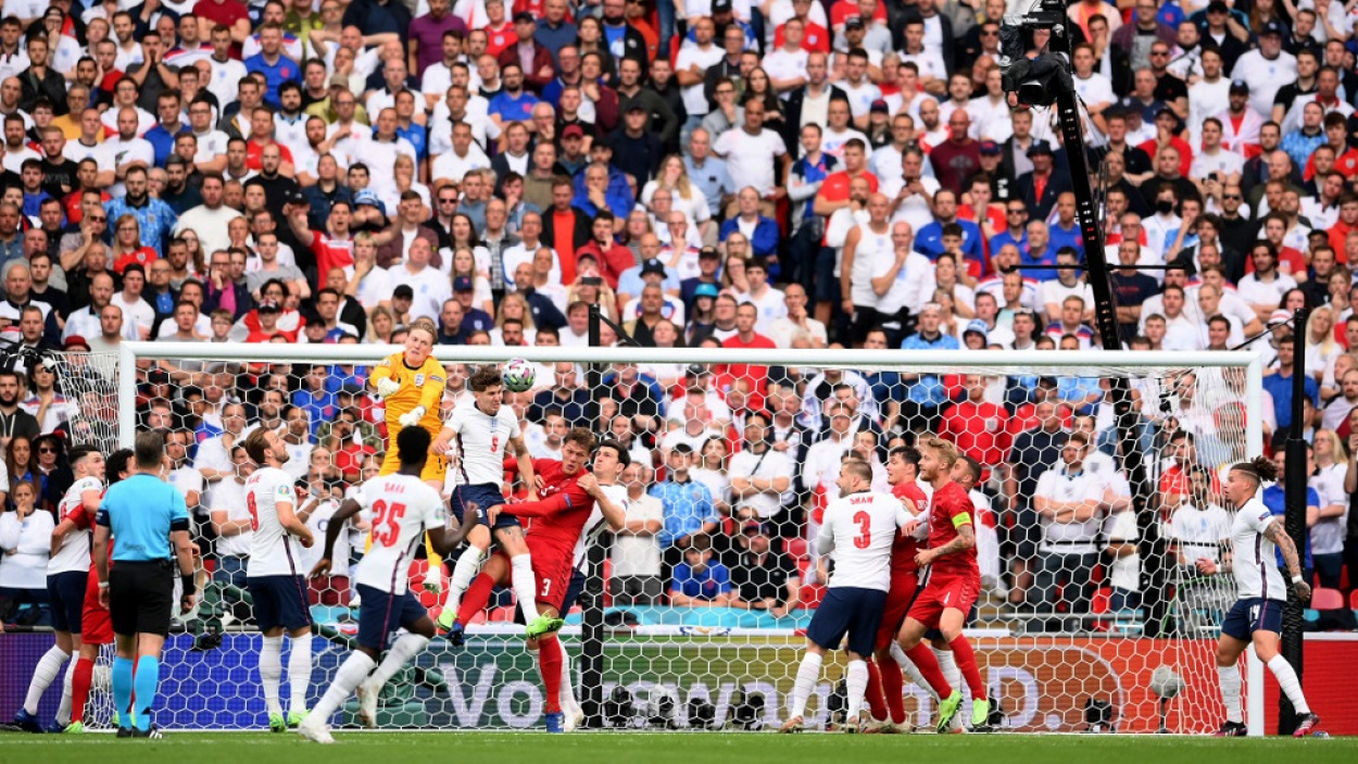 Foci Eb: a futball tényleg hazatért, Anglia a döntőben