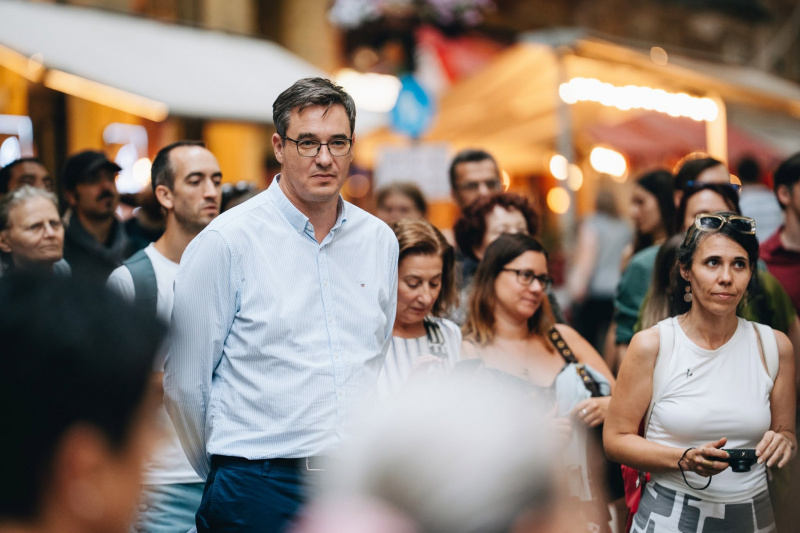 A Momentum erősen bírálta Karácsony Gergelyt a kerületek pénzeinek elvonása miatt