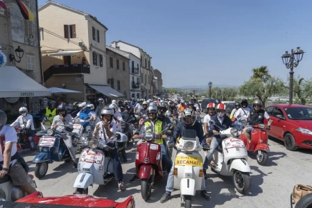  Kuturális örökséggé válhat a Vespa Olaszországban