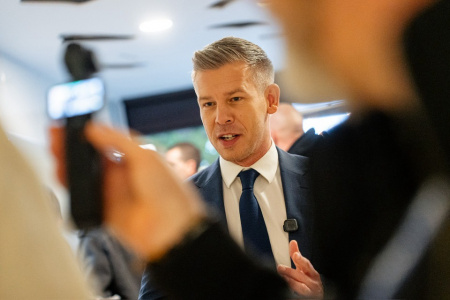  Magyar Péter támogatást kér: célzott kampányfinanszírozást indít a Tisza Párt