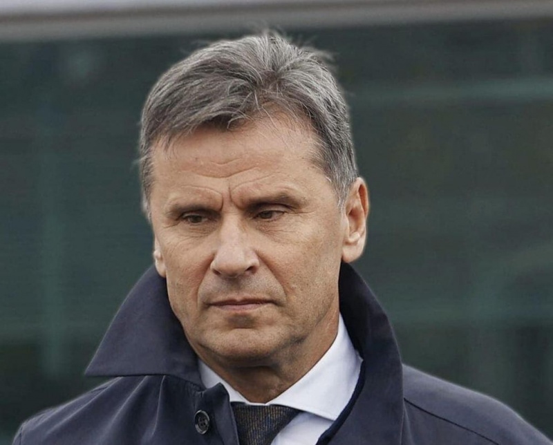 Gyanús lélegeztetőgép-vásárlás miatt elítéltek egy politikust