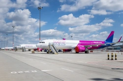 Már több mint 20 órája késik egy Wizz Air járat Nizzából