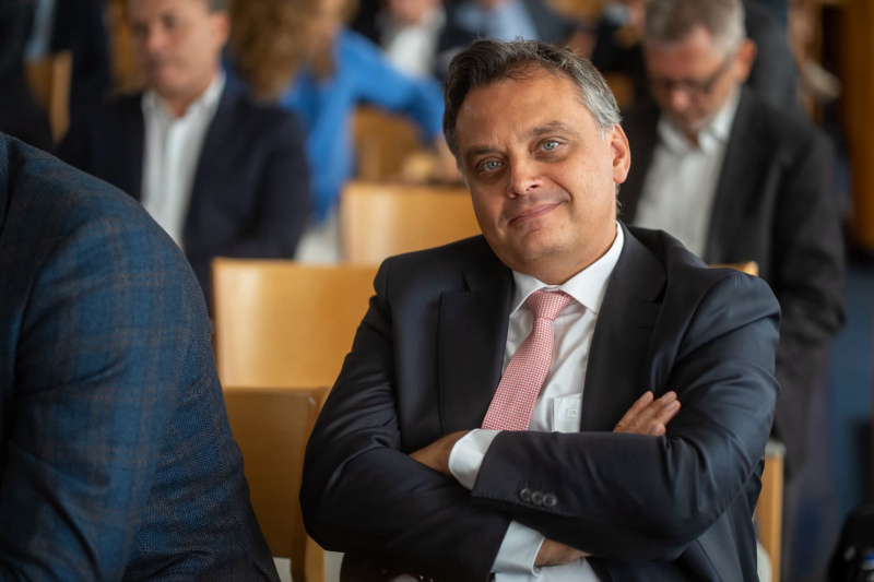 Latorcai Csaba kereszténydemokrata győzelemnek nevezte a szenteste munkaszüneti nappá tételét