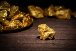 Anglia legnagyobb aranyrögét találták meg